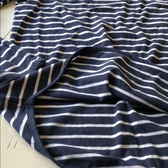 Nautica Top - Picture 2 of 10